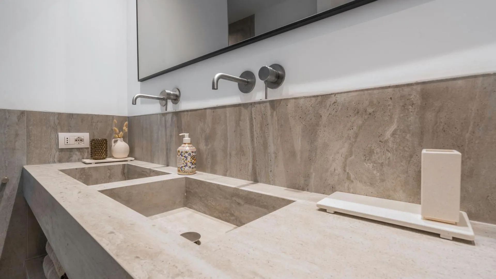 Coratina Gorgeous Apartment With Pool, Montaione, Toscana
