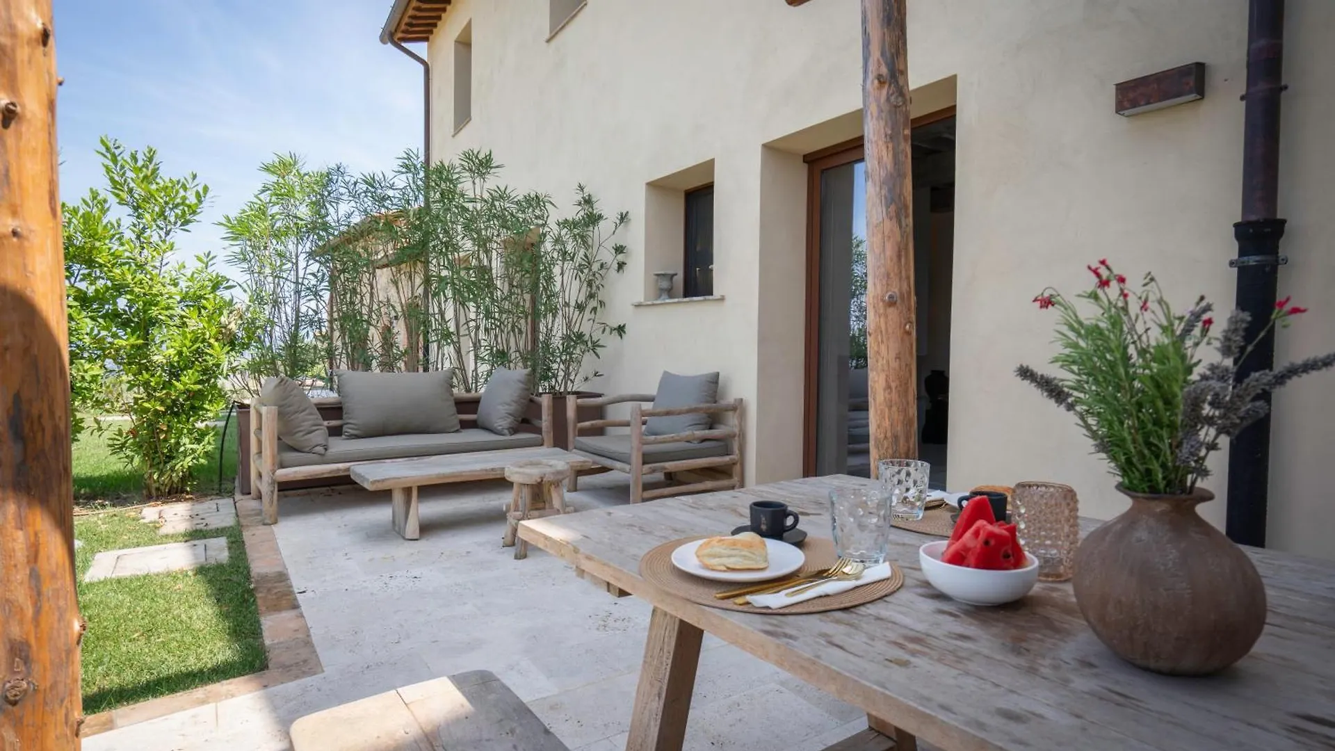 Coratina Gorgeous Apartment With Pool, Montaione, Toscana